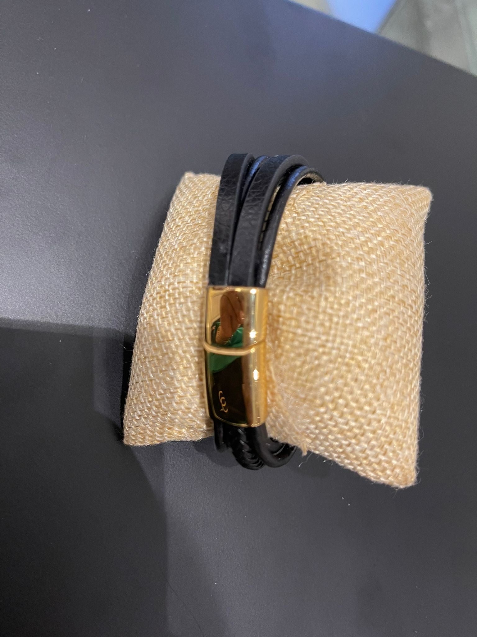 Leather Men Bracelet With Magnetic Clasp