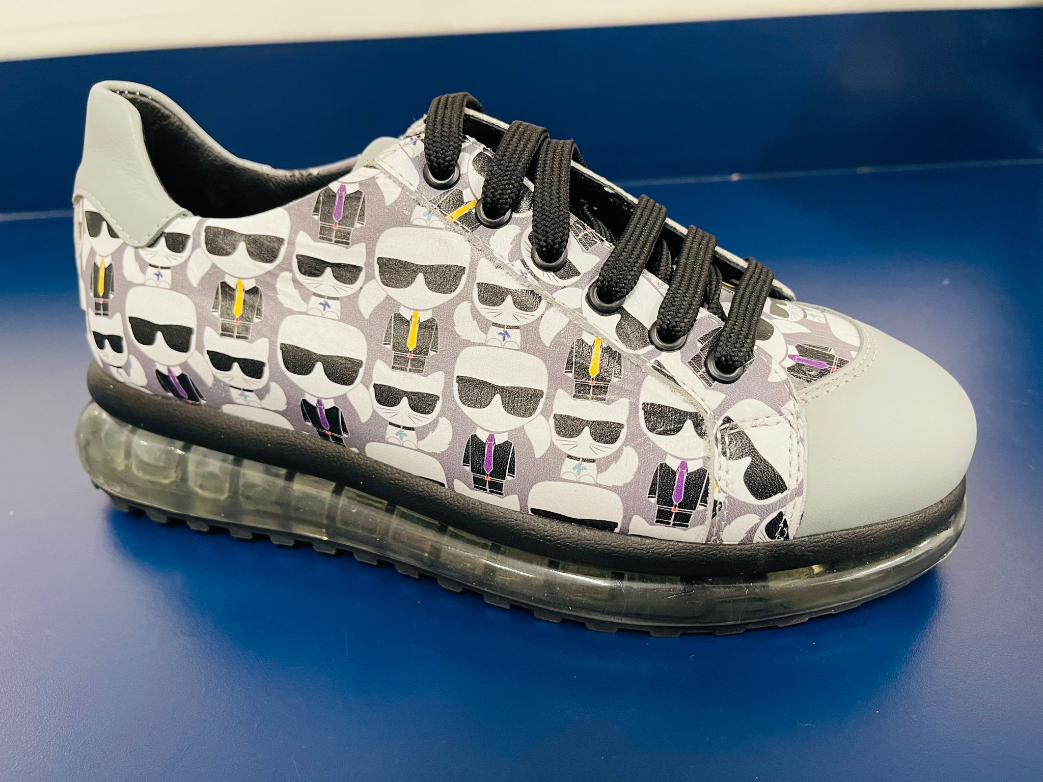 Black And Grey Tennis Shoes