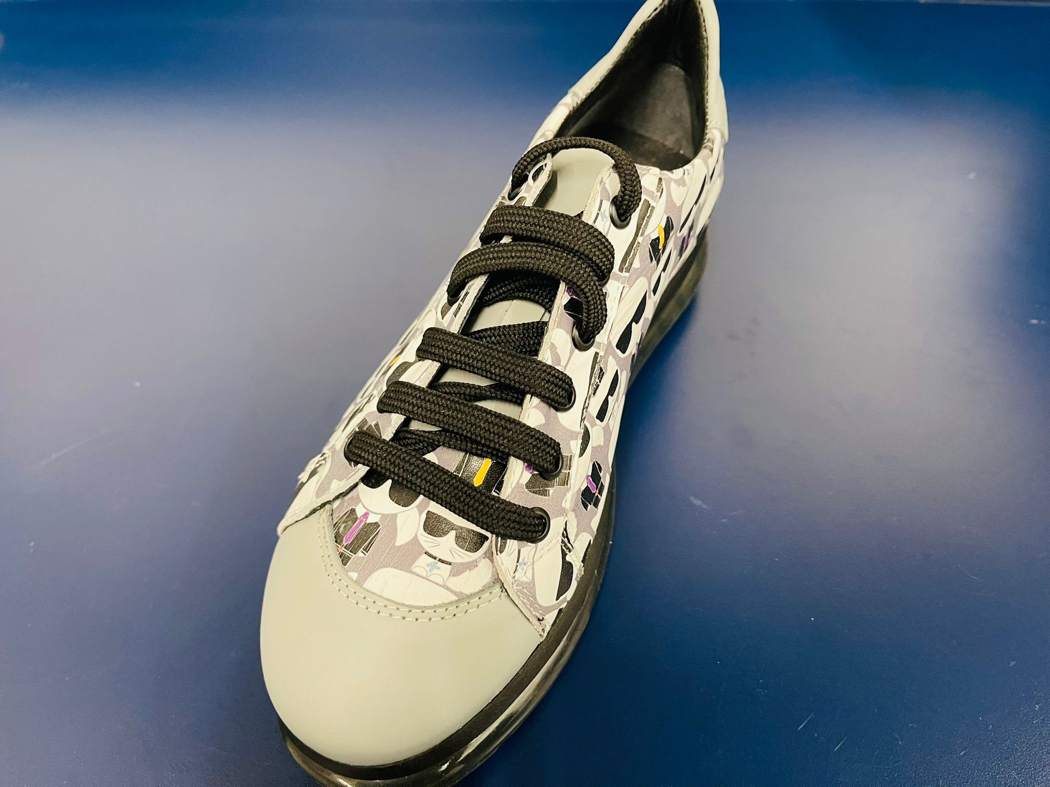 Black And Grey Tennis Shoes
