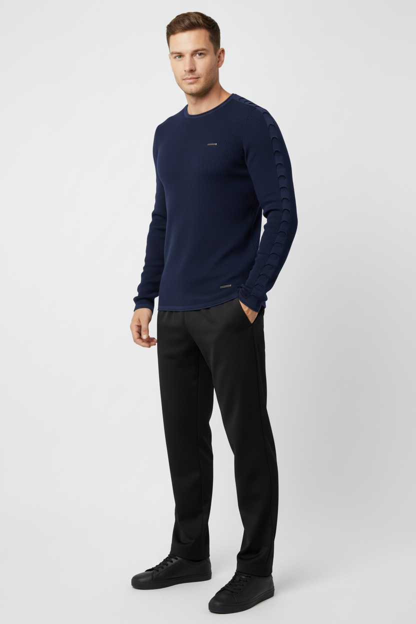 Three-quarter side pose